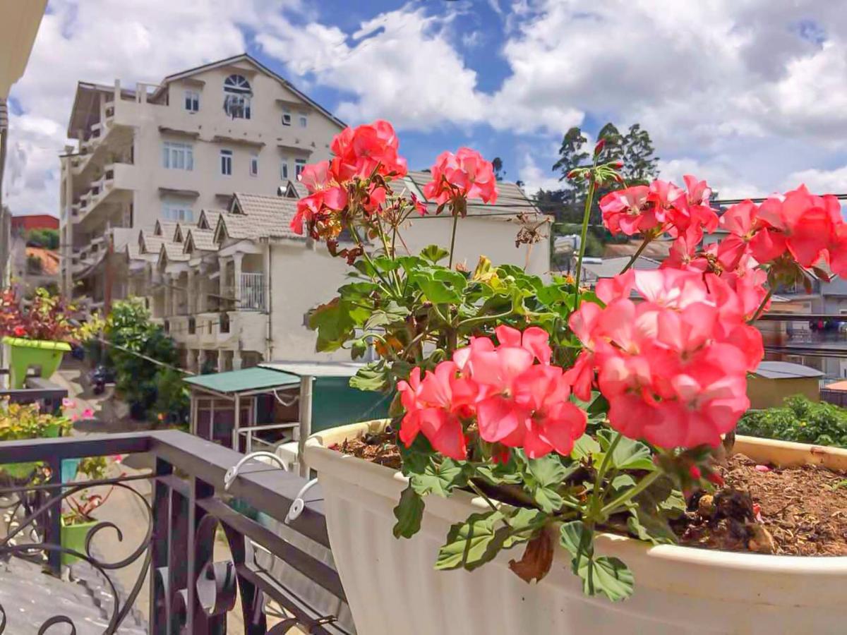 Villa Jolie House Da Lat Esterno foto